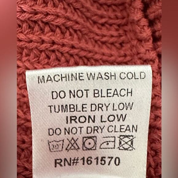 Sugarfox Designer Sweater Rust Womens Size Small - Picture 6 of 6